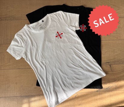 t shirt olav logo